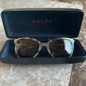 The Ralph by Ralph Lauren RA 5203 Polarized Sunglasses with case.